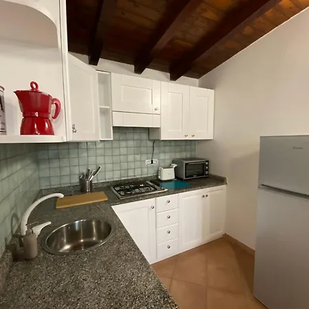 Casa Porta Smeralda アパート オルビア