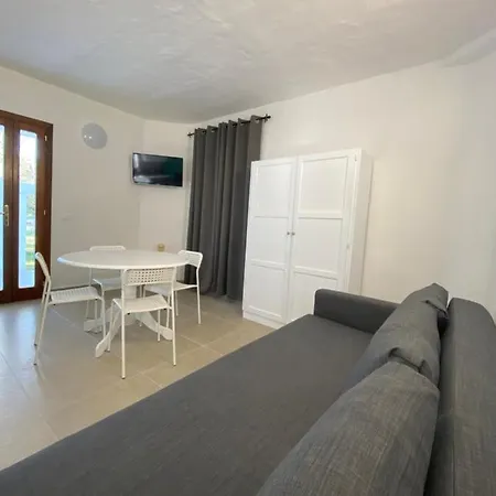 Casa Porta Smeralda 公寓