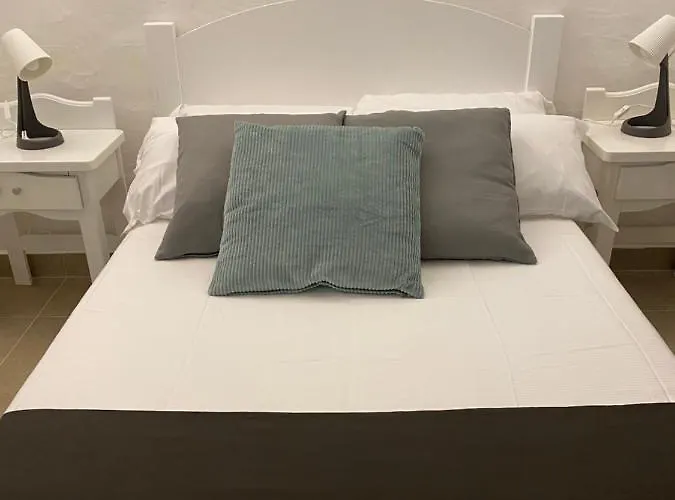 Casa Porta Smeralda アパート オルビア